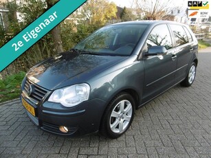 Volkswagen Polo 1.2-12V 5-deurs Airco Cruise Zuinig 2e