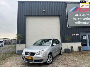 Volkswagen Polo 1.4-16V Comfortline AIRCO/CRUISE/LM