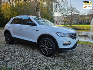 Volkswagen T-ROC 1.0 TSI Style AIRCO/6-bak