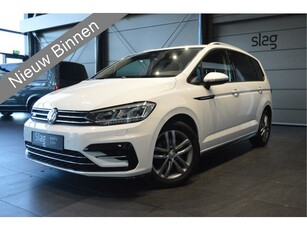 Volkswagen Touran 1.5 TSI R-LINE 7p app connect clima