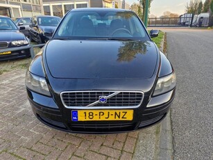 Volvo S40 2.4 Geartronic Bj.2004 Kmst.262546 met APK tot