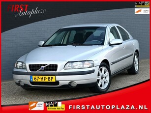 Volvo S60 2.4 Edition AIRCO/CRUISE RIJDT & SCHAKELT