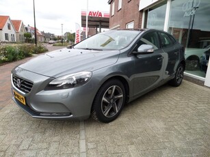 Volvo V 40 1.6 Panoramadak Navi etc.