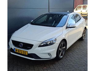 Volvo V40 Cross Country 1.6 D2 Summum Automaat Panorama