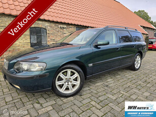 Volvo V70 2.5 T Geartronic Titanium Xenon|Leer