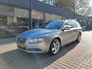 Volvo V70 2.5T Momentum Origineel NL Leer PDC Electrische