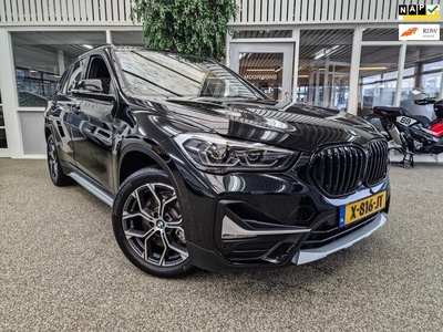 BMW X1 sDrive20i High Executive Pano Camera Leder Led Hud