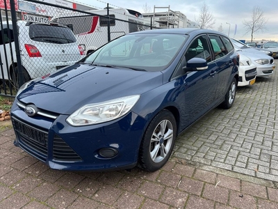 Ford Focus Wagon 1.0 EcoB 2013 Lmv/Airco *koppakking lek*