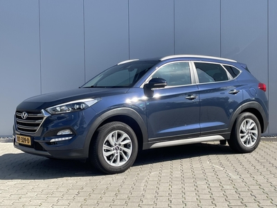 HYUNDAI TUCSON 1.6 GDi Premium / Achteruitrij Camera / Stoelverwarming Voor & Achter / Lane Assist / Dodehoek Detectie / Navigatie Systeem /