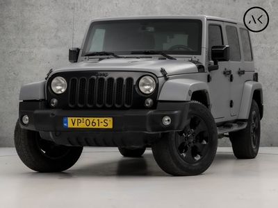 JEEP WRANGLER 2.8 CRD Sahara 200Pk Automaat (NAVIGATIE, GETINT GLAS, STOELVERWARMING, LEDEREN SPORTSTOELEN, PARKEERSENSOREN, CRUISE, ZWART HEMEL, NIEUWSTAAT)