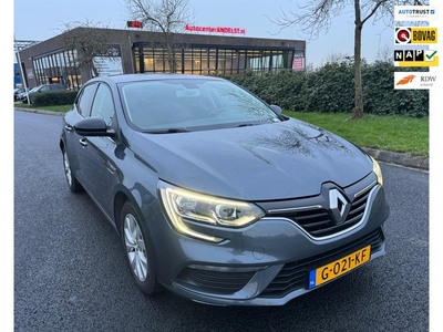 Renault Mégane 1.3 TCe Limited 140pk, AUTOMAAT, 1E EIG geen