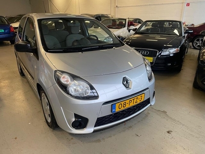 Renault Twingo 1.2-16V Authentique zeer nette auto