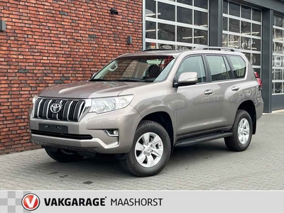 Toyota Land Cruiser 2.8 D-4D F Professional Blind Van GrijsKenteken/AchteruitrijCam./LED/DAB/Navi/Clima/Airco/Cruise/AppleCarplay