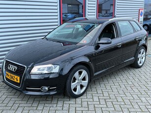 Audi A3 Sportback 1.6 TDI Attraction Advance LED Xenon Leder