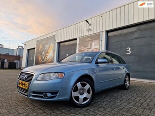 Audi A4 Avant 2.0 Pro Line NAVI PSENSOR CRUISE 3 X SLEUTELS