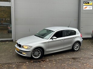 BMW 1-serie 118d Corporate Executive / AUTOMAAT / NETTE