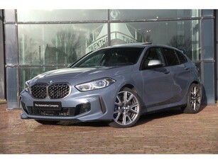 BMW 1-serie M135i xDrive Pano/ H&K Sportstoelen