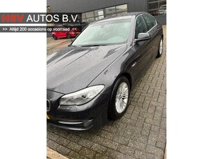 BMW 5-serie 520i High Executive navi LEER org NL