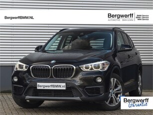 BMW X1 sDrive18i - Sportstoelen - Stoelverwarming - Getint