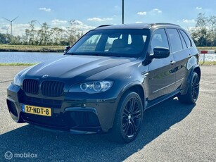 BMW X5 4.4i M, Softclose,Keyless, Head Up, Panoramdak, 556PK