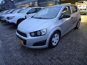 Chevrolet Aveo 1.2 LS 2E EIGENAAR 12MND GARANTIE NW APK AIRCO ELEC PAKKET