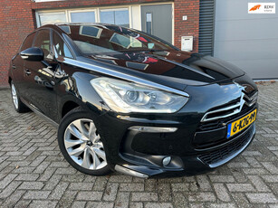 Citroen DS5 2.0 Hybrid4 Business Executive / Pano / Camera / Navi / PDC