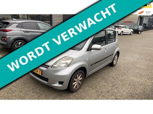 Daihatsu Sirion 2 1.3-16V 90pk Automaat Airco 5-deurs 2e