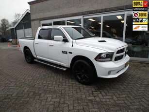 Dodge Ram 1500 2X 5.7 V8 4x4 Crew Cab 5'7 sport Zeer netjes!! eindejaars actie!!!!