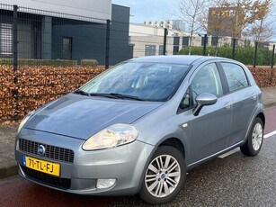 Fiat Grande Punto 1.4-16V Emotion Climate/Cruise-control