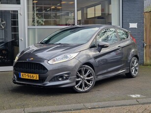 Ford Fiesta 1.0 EcoBoost ST Line CLIMA / CRUISE / NAVI /