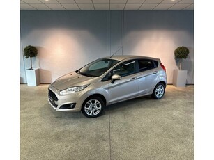 Ford Fiesta 1.0 Style Ultimate - Parkeersensor - Led - Navi