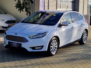 Ford Focus 1.0 EcoBoost 125pk Titanium Automaat