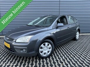 Ford Focus 1.6-16V Ambiente 1e eigenaar Clima 127 dkm