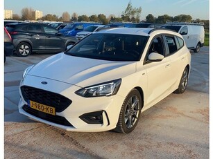 Ford Focus Wagon 1.0 EcoBoost Hybrid ST Line Business