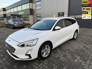 Ford Focus Wagon 1.0 EcoBoost Titanium Business