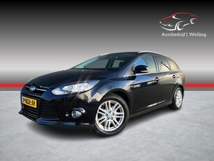 Ford Focus Wagon 1.0 EcoBoost Titanium tr.haak / nw