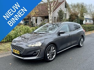 Ford Focus Wagon 1.5 EcoBoost Vignale 182PK Automaat•Pano