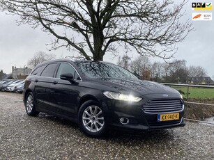 Ford Mondeo Wagon 1.5 TDCi Titanium Xenon + Clima +