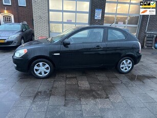 Hyundai Accent 1.4i Dynamic Joy