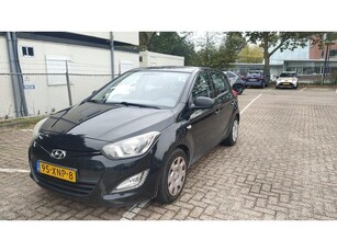 Hyundai i20 1.2i Business Edition Airco Elektrische