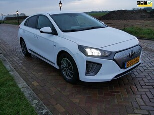 Hyundai IONIQ Premium EV 38 kWh LEATHER CLIMA ** 12999