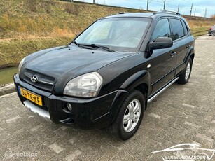 Hyundai Tucson 2.0i Dynamic Cross