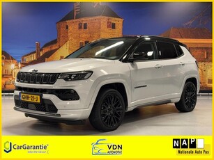 Jeep Compass 4xe 240 Plug-in Hybrid Electric S Leer Camera