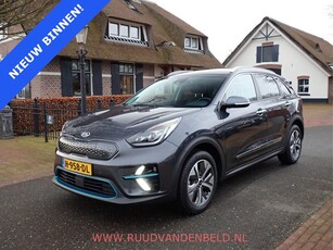 Kia e-Niro DynamicLine 64 kWh !! 15.900 SUBSIDIE !!