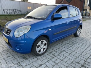 Kia Picanto 1.0 X-tra