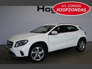 Mercedes-Benz GLA 180 Premium Plus Ecc Navigatie