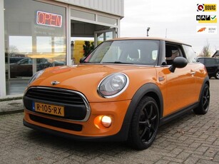 Mini Mini 1.2 One Business betreft een van binnen en buiten