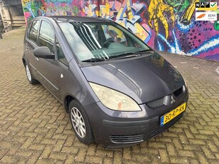 Mitsubishi Colt 1.3 Inform 5 deuren stuurbekrachtiging