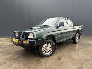 Mitsubishi L200 2.5 Club Cab 4X4 AIRCO TREKHAAK 4WD