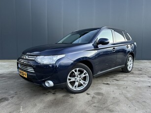 Mitsubishi Outlander 2.0 Instyle 7 PERS CAMERA OPEN DAK